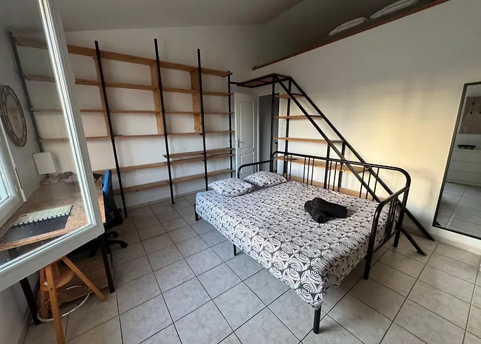 Alloggio in famiglia Du Calme En Pleine Jacuzzi Bordeaux