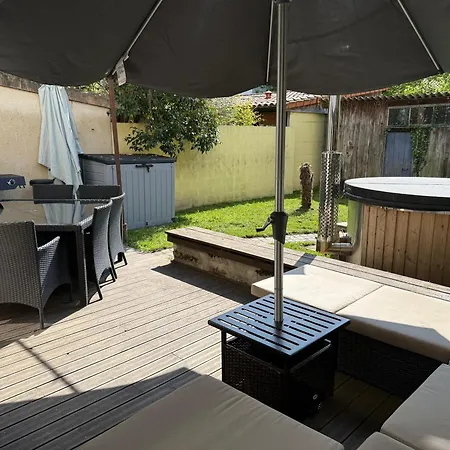 Du Calme En Pleine Jacuzzi * بوردو
